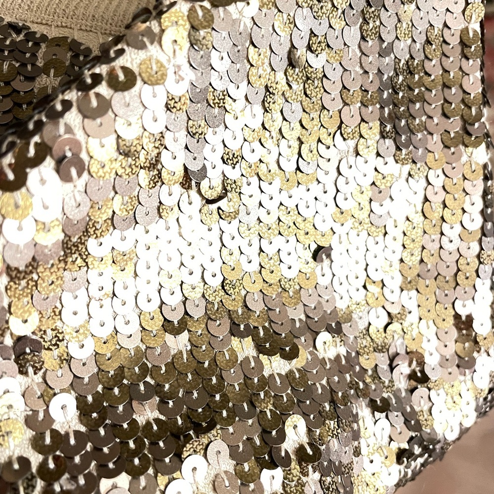ANNE KLEIN Gold Beaded SEQUINS Sleeveless top XS . 
Tags Still Attached.